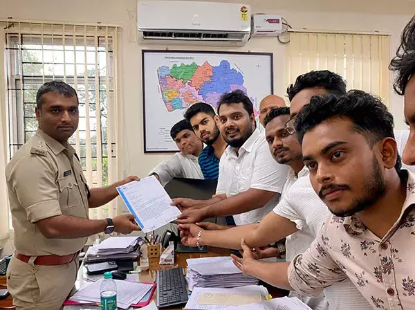 ಪತ್ರಕರ್ತ ಎನ್ನಲಾದ ಬಲಪಂಥೀಯ ವ್ಯಕ್ತಿಗೆ ಆಹ್ವಾನ ಹಿನ್ನೆಲೆ: ಮಂಗಳೂರು ವಿವಿ ಕಾಲೇಜಿನ ಕಾರ್ಯಕ್ರಮಗಳು ಮುಂದೂಡಿಕೆ