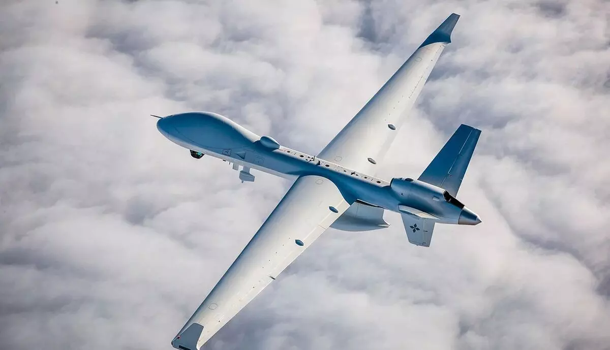 ಅಮೆರಿಕದಿಂದ ಡ್ರೋನ್ಗಳ ಖರೀದಿ ಬಗ್ಗೆ ‘‘ಊಹಾಪೋಹದ ವರದಿ’’ಗಳಿಗೆ ರಕ್ಷಣಾ ಸಚಿವಾಲಯ ಕಿಡಿ ಅಮೆರಿಕದಿಂದ ಡ್ರೋನ್ಗಳ ಖರೀದಿ ಬಗ್ಗೆ ‘‘ಊಹಾಪೋಹದ ವರದಿ’’ಗಳಿಗೆ ರಕ್ಷಣಾ ಸಚಿವಾಲಯ ಕಿಡಿ