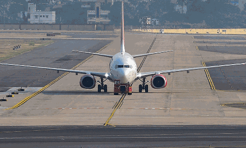 ಟೈರ್‌ ಸ್ಫೋಟಗೊಂಡ ಬಳಿಕ ವಿಮಾನ ಹಾರಾಟವನ್ನು ರದ್ದುಪಡಿಸಿದ ಹಾಂಕಾಂಗ್:‌ 11 ಪ್ರಯಾಣಿಕರಿಗೆ ಗಾಯ