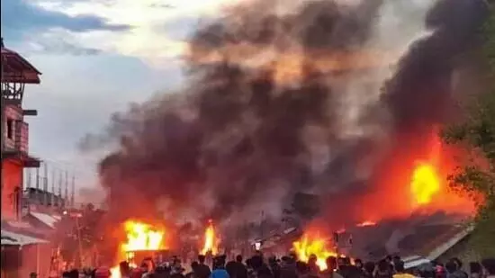 ಬಿಜೆಪಿಯ ವಿಭಜನವಾದಿ ರಾಜಕಾರಣದಿಂದಾಗಿ ಮಣಿಪುರ ಹೊತ್ತಿ ಉರಿಯುತ್ತಿದೆ: 500ಕ್ಕೂ ಅಧಿಕ ನಾಗರಿಕ ಸಂಘಟನೆಗಳ ಆಕ್ರೋಶ ಬಿಜೆಪಿಯ ವಿಭಜನವಾದಿ ರಾಜಕಾರಣದಿಂದಾಗಿ ಮಣಿಪುರ ಹೊತ್ತಿ ಉರಿಯುತ್ತಿದೆ: 500ಕ್ಕೂ ಅಧಿಕ ನಾಗರಿಕ ಸಂಘಟನೆಗಳ ಆಕ್ರೋಶ