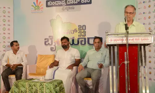 ಮೂಲಭೂತ ಸೌಕರ್ಯ ಒದಗಿಸುವುದಷ್ಟೇ ಅಭಿವೃದ್ಧಿಯಲ್ಲ: ಎಸ್.ಜನಾರ್ದನ್ ಮರವಂತೆ