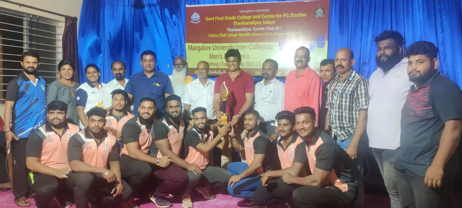 ಮಂಗಳೂರು ವಿವಿ ಪುರುಷ ಮತ್ತು ಮಹಿಳೆಯರ ಪವರ್ಲಿಫ್ಟಿಂಗ್: ಮೂಡಬಿದ್ರೆಯ ಆಳ್ವಾಸ್ ಕಾಲೇಜು ತಂಡಗಳ ಪಾರಮ್ಯ ಮಂಗಳೂರು ವಿವಿ ಪುರುಷ ಮತ್ತು ಮಹಿಳೆಯರ ಪವರ್ಲಿಫ್ಟಿಂಗ್: ಮೂಡಬಿದ್ರೆಯ ಆಳ್ವಾಸ್ ಕಾಲೇಜು ತಂಡಗಳ ಪಾರಮ್ಯ