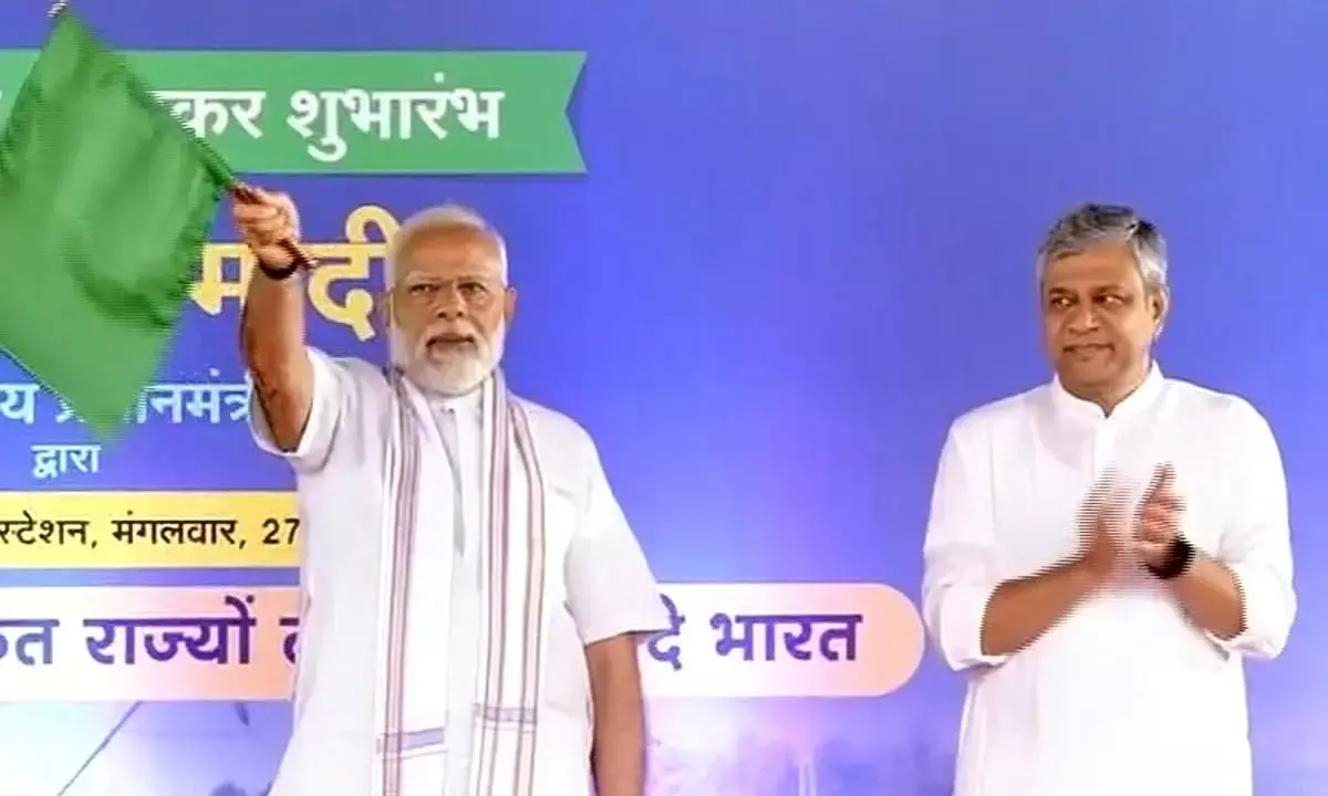 ಮಧ್ಯಪ್ರದೇಶ ಚುನಾವಣೆಯ ಮೇಲೆ ಕಣ್ಣಿಟ್ಟು ಭೋಪಾಲ್ ನಲ್ಲಿ 5 ವಂದೇ ಭಾರತ್ ರೈಲುಗಳಿಗೆ ಪ್ರಧಾನ ಮಂತ್ರಿ ಚಾಲನೆ