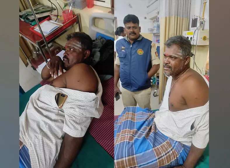 ಚಾಮರಾಜನಗರ: ಜಮೀನು ಕಾಯುತ್ತಿದ್ದ ವ್ಯಕ್ತಿ ಮೇಲೆ ಚಿರತೆ ದಾಳಿ ಚಾಮರಾಜನಗರ: ಜಮೀನು ಕಾಯುತ್ತಿದ್ದ ವ್ಯಕ್ತಿ ಮೇಲೆ ಚಿರತೆ ದಾಳಿ