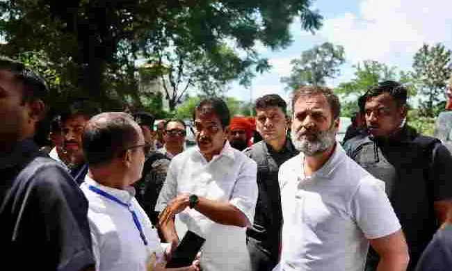 ಮಣಿಪುರದ ಚುರಾಚಂದಪುರ್ ತಲುಪಿ ಸಂತ್ರಸ್ತರ ಅಳಲು ಆಲಿಸಿದ ರಾಹುಲ್ ಗಾಂಧಿ