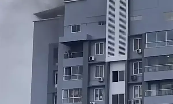 ಮಂಗಳೂರು: ವಸತಿ ಸಂಕೀರ್ಣದಲ್ಲಿ ಬೆಂಕಿ ಆಕಸ್ಮಿಕ