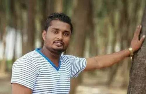 ಬಂಟ್ವಾಳ: ದಂಪತಿ ನೇಣು ಬಿಗಿದು ಆತ್ಮಹತ್ಯೆಗೆ ಯತ್ನ; ಪತಿ ಮೃತ್ಯು, ಪತ್ನಿಯ ಸ್ಥಿತಿ ಗಂಭೀರ ಬಂಟ್ವಾಳ: ದಂಪತಿ ನೇಣು ಬಿಗಿದು ಆತ್ಮಹತ್ಯೆಗೆ ಯತ್ನ; ಪತಿ ಮೃತ್ಯು, ಪತ್ನಿಯ ಸ್ಥಿತಿ ಗಂಭೀರ