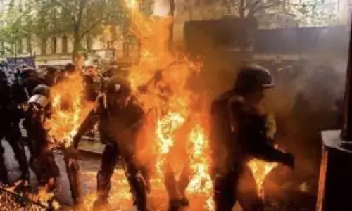 ಫ್ರಾನ್ಸ್‌ನಲ್ಲಿ ನಿಲ್ಲದ ಹಿಂಸಾತ್ಮಕ ಪ್ರತಿಭಟನೆಗಳು ; 45,000 ಪೊಲೀಸರು, ಅರೆಸೇನಾ ಪಡೆಗಳ ನಿಯೋಜನೆ