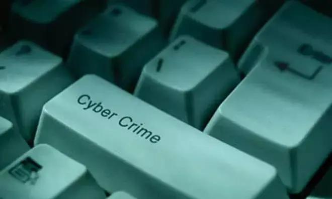 ಮುಂಬೈ ಡಿಸಿಪಿ ಸೋಗಿನಲ್ಲಿ ಬೆಂಗಳೂರಿನ ಟೆಕ್ಕಿಗೆ 33.24 ಲಕ್ಷ ರೂ. ವಂಚನೆ: ಪ್ರಕರಣ ದಾಖಲು