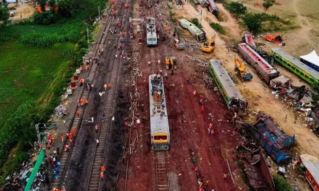 ಮಣಿಪುರ ಹಿಂಸಾಚಾರ, ಒಡಿಶಾ ರೈಲು ಅಪಘಾತ: ಸಂಸತ್ತಿನಲ್ಲಿ ಕೇಂದ್ರವನ್ನು ಇಕ್ಕಟ್ಟಿನಲ್ಲಿ ಸಿಲುಕಿಸಲು ಕಾಂಗ್ರೆಸ್ ಯೋಜನೆ