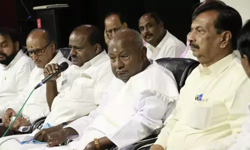 ಜನರ ಸಮಸ್ಯೆಗಳನ್ನು ಸರಕಾರದ ಮುಖಕ್ಕೆ ಹಿಡಿಯಿರಿ...: ಅಧಿವೇಶನಕ್ಕೆ ಮುನ್ನ ಹೊಸ ಶಾಸಕರನ್ನು ಹುರಿದುಂಬಿಸಿದ ಎಚ್.ಡಿ.ದೇವೆಗೌಡ