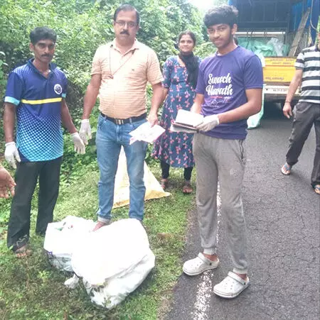 ಸುಳ್ಯ : ತ್ಯಾಜ್ಯ ಎಸೆದವರಿಗೆ ಐವರ್ನಾಡು ಗ್ರಾ.ಪಂ.ನಿಂದ 5 ಸಾವಿರ ರೂ. ದಂಡ