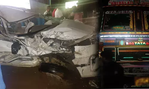 ಮಡಿಕೇರಿ:  ಲಾರಿ- ಕಾರು ಢಿಕ್ಕಿ;  ಮಹಿಳೆ ಸಾವು, ಲಾರಿ ಚಾಲಕ ಪರಾರಿ