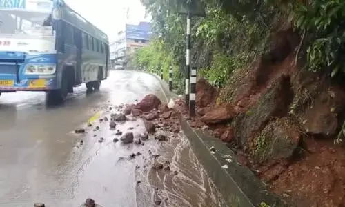 ಮಣಿಪಾಲ ರಾಷ್ಟ್ರೀಯ ಹೆದ್ದಾರಿ ಬದಿಯ ಗುಡ್ಡ ಕುಸಿತ