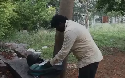 ರಾಮನಗರ | ಆರತಿ ತಟ್ಟೆ ಮುಟ್ಟಿದ್ದಕ್ಕಾಗಿ ದಲಿತ ಶಿಕ್ಷಕನಿಗೆ ಹಲ್ಲೆ ಆರೋಪ: ಮೂವರ ವಿರುದ್ಧ ಪ್ರಕರಣ ದಾಖಲು