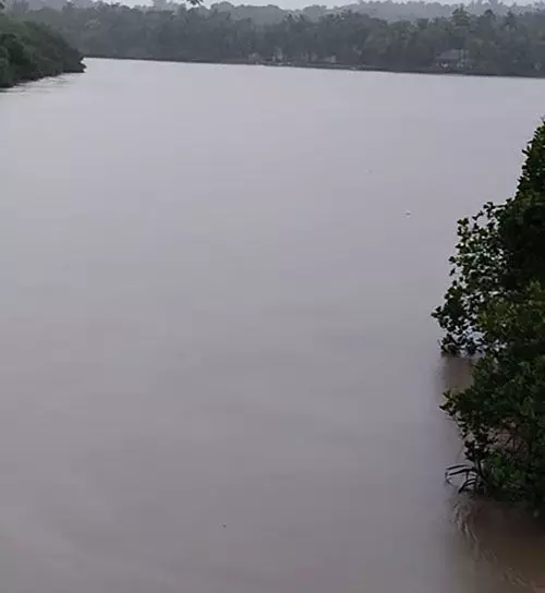 ಮುಂದುವರಿದ ಭಾರೀ ಮಳೆ: ಕುಂದಾಪುರದಲ್ಲಿ ನೀರಿಗೆ ಬಿದ್ದು ಇಬ್ಬರು ಮೃತ್ಯು