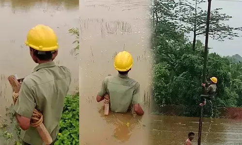 ದೇರಳಕಟ್ಟೆ: ನೆರೆ ನೀರಲ್ಲಿ ಮುಳುಗಿ ಕಡಿತಗೊಂಡಿದ್ದ ವಿದ್ಯುತ್ ಸಂಪರ್ಕ ಸರಿಪಡಿಸಿದ ಲೈನ್ ಮೆನ್; ವ್ಯಾಪಕ ಪ್ರಶಂಸೆ
