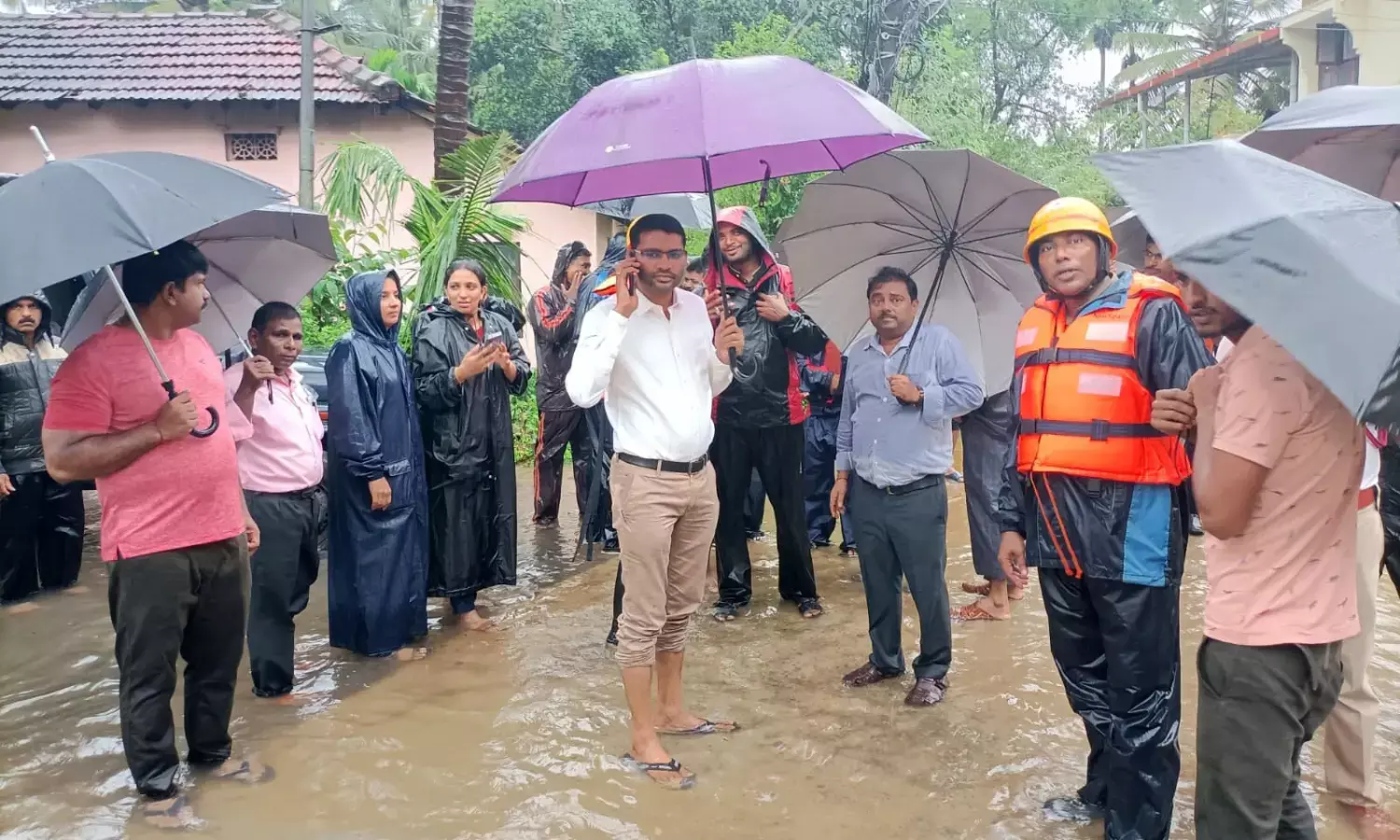 ಅವಶ್ಯಕತೆಯಿದ್ದರೆ ಎನ್‌ಡಿಆರ್‌ಎಫ್ ತಂಡ ಆಗಮನ: ಉಡುಪಿ ಜಿಲ್ಲಾಧಿಕಾರಿ ಕೂರ್ಮಾರಾವ್