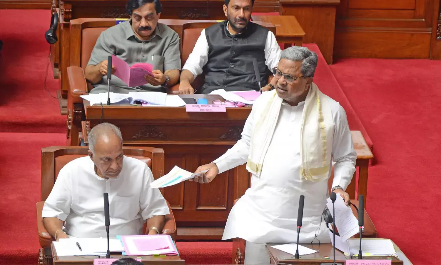 ರಾಜ್ಯದಲ್ಲಿ ಖಾಲಿಯಿರುವ 2 ಲಕ್ಷಕ್ಕೂ ಅಧಿಕ ಹುದ್ದೆ ಭರ್ತಿಗೆ ಕ್ರಮ: ಸಿಎಂ ಸಿದ್ದರಾಮಯ್ಯ