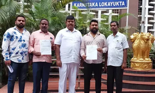 ಮಾಜಿ ಸಿಎಂ ಕುಮಾರಸ್ವಾಮಿ ತನಿಖೆಗೆ ಒಳಪಡಿಸಲು ಆಗ್ರಹಿಸಿ ಲೋಕಾಯುಕ್ತಕ್ಕೆ ಕಾಂಗ್ರೆಸ್ ದೂರು