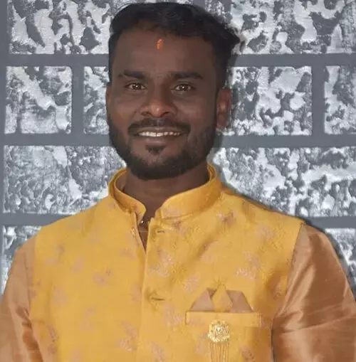 ವಿಟ್ಲ: ಯುವಕ ಆತ್ಮಹತ್ಯೆ ವಿಟ್ಲ: ಯುವಕ ಆತ್ಮಹತ್ಯೆ