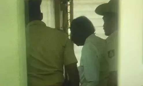 ಬಜೆಟ್ ಮಂಡನೆ ವೇಳೆ ಶಾಸಕರ ಆಸನದಲ್ಲಿ ಕುಳಿತಿದ್ದ ವ್ಯಕ್ತಿ ಪೊಲಿಸ್ ವಶಕ್ಕೆ