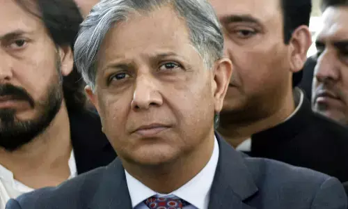 ನವಾಝ್ ಶರೀಫ್ ಚುನಾವಣೆಗೆ ಸ್ಪರ್ಧಿಸಬಹುದು: ಪಾಕ್ ಸಚಿವ