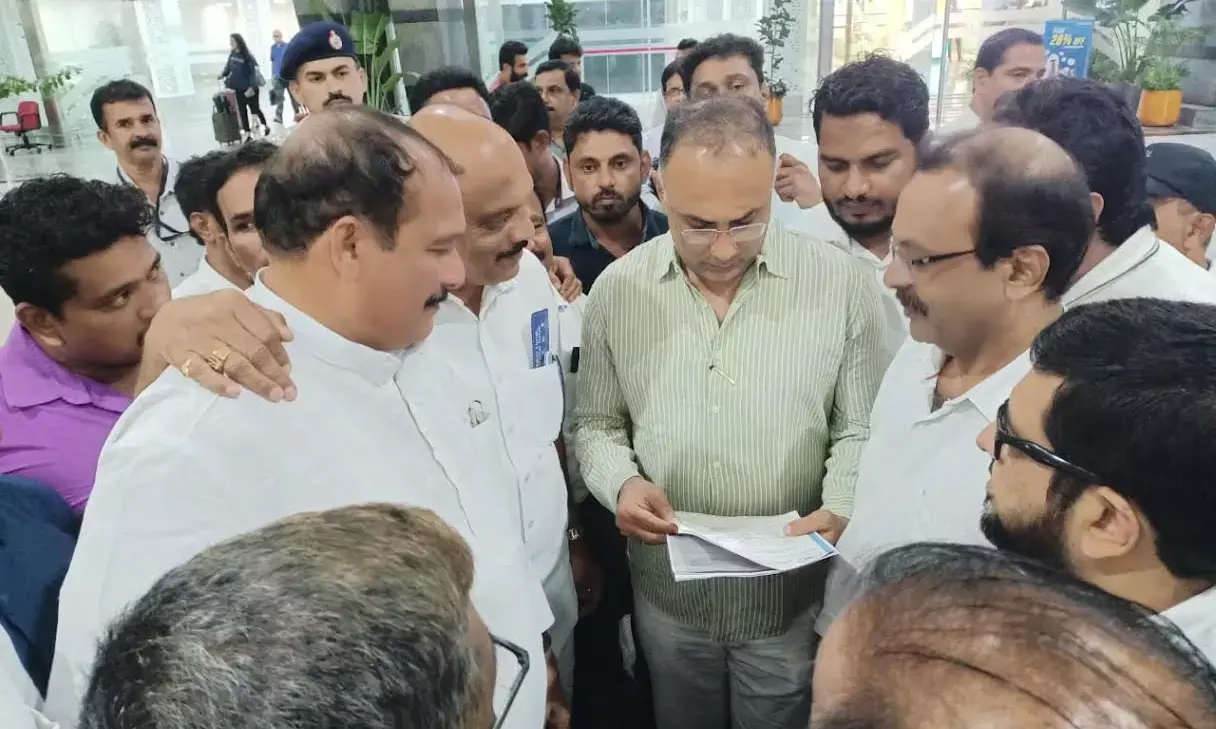 ಬಜ್ಪೆ: ಪಟ್ಟಣ ಪಂಚಾಯತ್ ವ್ಯಾಪ್ತಿಯ ರಸ್ತೆಯ ಕಳಪೆ ಕಾಮಗಾರಿ ಬಗ್ಗೆ ಜಿಲ್ಲಾ ಉಸ್ತುವಾರಿ ಸಚಿವರಿಗೆ ದೂರು