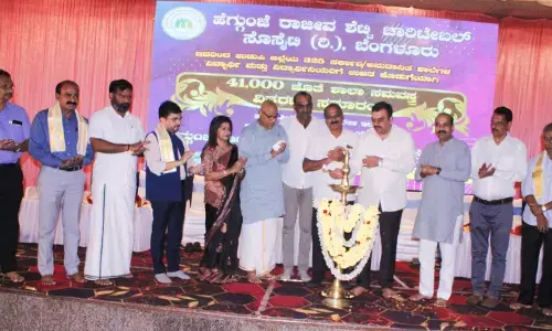 ಮುರಲಿ ಕಡೆಕಾರ್‌ಗೆ ‘ಹೆಗ್ಗುಂಜೆ ರಾಜೀವ ಶೆಟ್ಟಿ ವಿದ್ಯಾ ಪೋಷಕ್’ ಪ್ರಶಸ್ತಿ ಪ್ರದಾನ