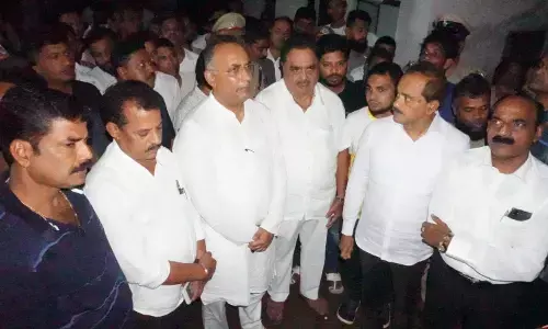 ನಂದಾವರ ದುರಂತ: ದ.ಕ. ಜಿಲ್ಲಾ ಉಸ್ತುವಾರಿ ಸಚಿವ ದಿನೇಶ್ ಗುಂಡೂರಾವ್ ಭೇಟಿ