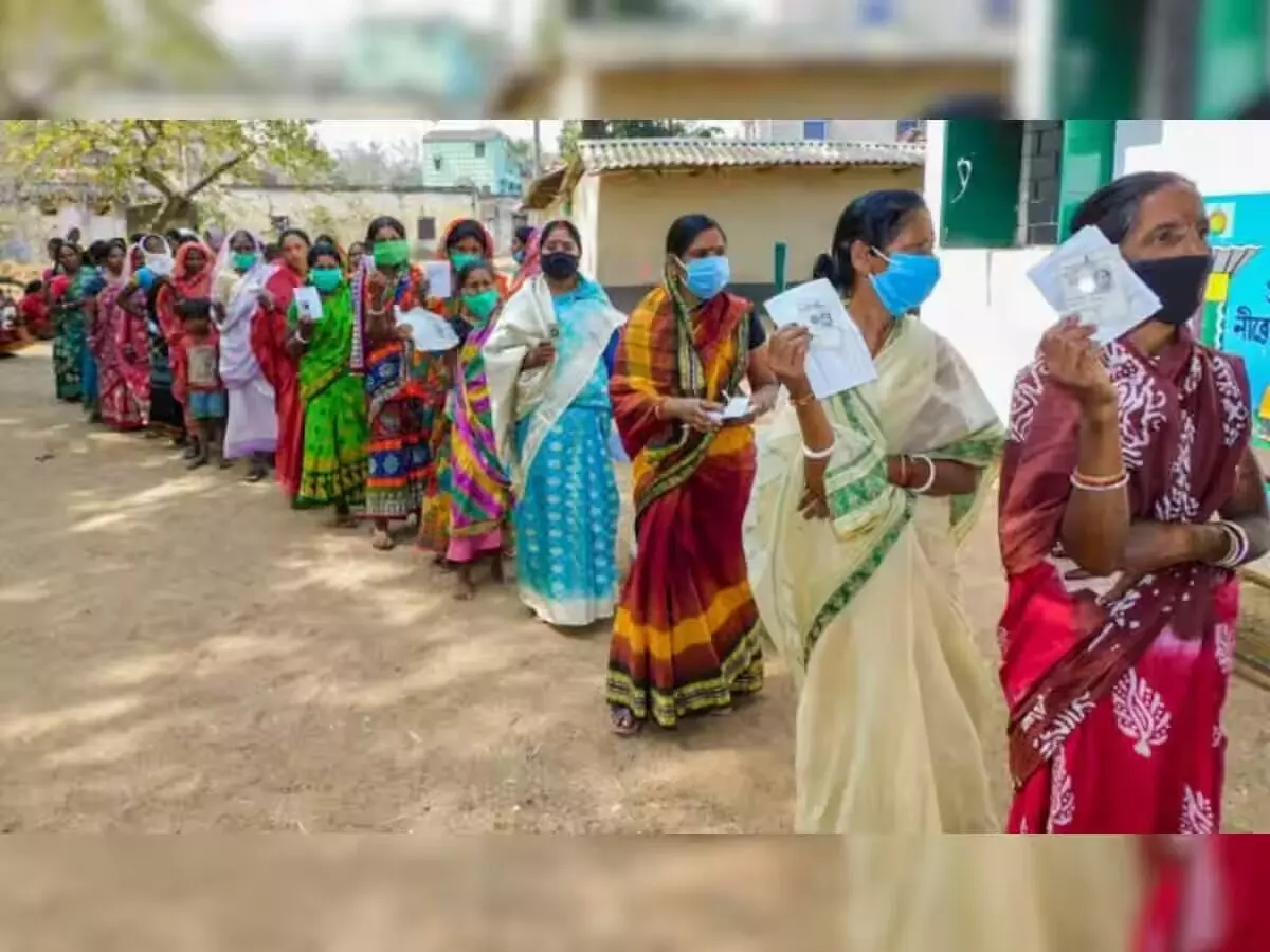 ಪ.ಬಂ.ಪಂಚಾಯತ್ ಚುನಾವಣೆಗಳು: ಹಿಂಸಾಚಾರ ಕುರಿತು ರಾಜಕೀಯ ಪಕ್ಷಗಳ ಆರೋಪ-ಪ್ರತ್ಯಾರೋಪಗಳ ಕೆಸರೆರಚಾಟ ಪ.ಬಂ.ಪಂಚಾಯತ್ ಚುನಾವಣೆಗಳು: ಹಿಂಸಾಚಾರ ಕುರಿತು ರಾಜಕೀಯ ಪಕ್ಷಗಳ ಆರೋಪ-ಪ್ರತ್ಯಾರೋಪಗಳ ಕೆಸರೆರಚಾಟ