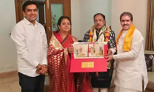 ಗೃಹ ಸಚಿವ ಡಾ. ಜಿ. ಪರಮೇಶ್ವರ್ ಜ್ಞಾನಮುಖಿ : ಶ್ರೀ ಚಂದ್ರಶೇಖರ ಸ್ವಾಮೀಜಿ