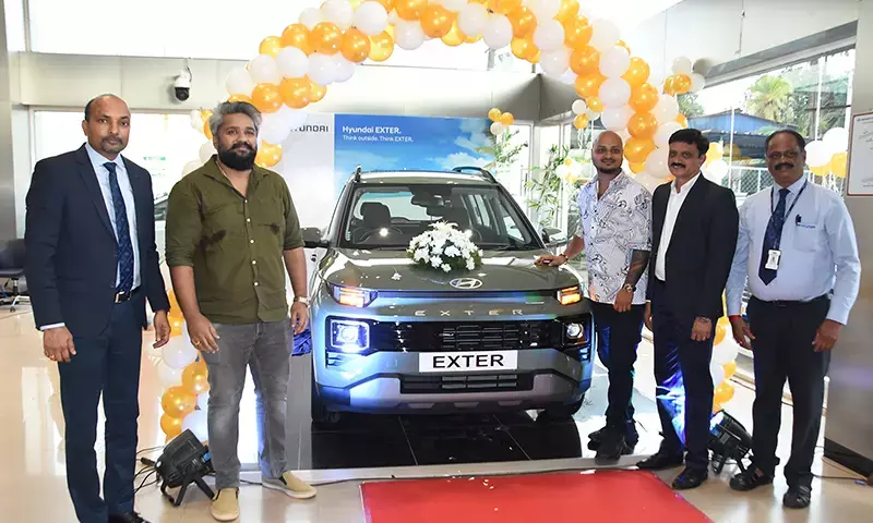 ಮಂಗಳೂರು ಕುಂಟಿಕಾನದ ಅದ್ವೈತ್ ಹುಂಡೈ ಶೋರೂಮ್ ನಲ್ಲಿ ವಿನೂತನ ಮಾದರಿಯ ‘ಹುಂಡೈ ಎಕ್ಸ್‌ಟರ್’ ಕಾರು ಅನಾವರಣ