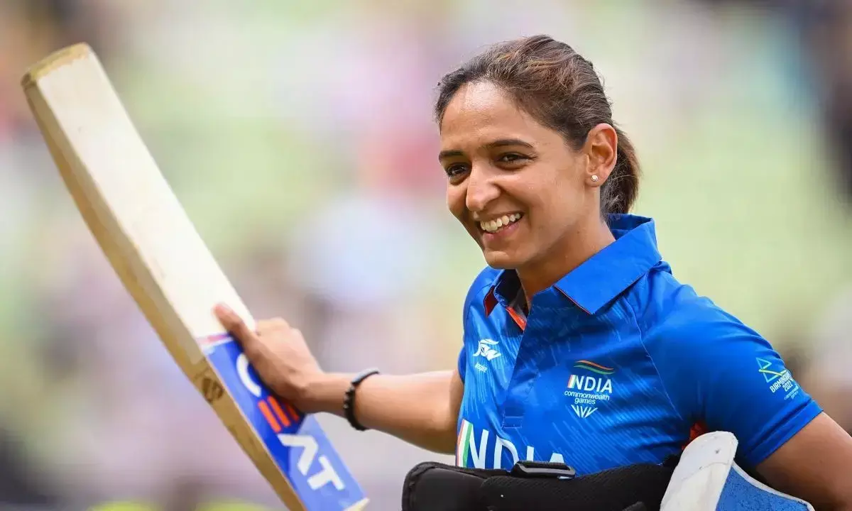 ಮಹಿಳೆಯರ ಟ್ವೆಂಟಿ-20 ಬ್ಯಾಟಿಂಗ್ ರ್ಯಾಂಕಿಂಗ್ :ಅಗ್ರ-10ಕ್ಕೆ ಹರ್ಮನ್ಪ್ರೀತ್ ಕೌರ್ ವಾಪಸ್