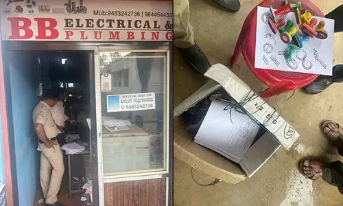 ಪುತ್ತೂರು: ನಕಲಿ ದಾಖಲೆ ಸೃಷ್ಟಿಯ ವಂಚನೆ ಜಾಲ ಪತ್ತೆ; ವಿವಿಧ ಪಂಚಾಯತ್‍ಗಳ ಮೊಹರು, ದಾಖಲೆ ವಶಕ್ಕೆ