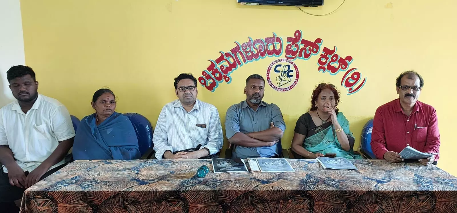 ಚಿಕ್ಕಮಗಳೂರು | ದಲಿತ ಕುಟುಂಬಗಳ ಎತ್ತಂಗಡಿಗೆ ಮೇಲ್ವರ್ಗದವರಿಂದ ಹುನ್ನಾರ: ಸತ್ಯಶೋಧನಾ ಸಮಿತಿ ಆರೋಪ