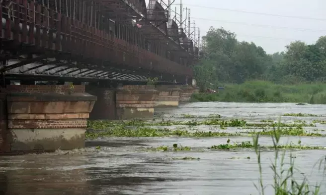 ದಿಲ್ಲಿ: ಸಾರ್ವಕಾಲಿಕ ಎತ್ತರಕ್ಕೇರಿದ ಯಮುನಾ ನದಿ ನೀರಿನ ಮಟ್ಟ; ಅರವಿಂದ ಕೇಜ್ರಿವಾಲ್ ತುರ್ತು ಸಭೆ
