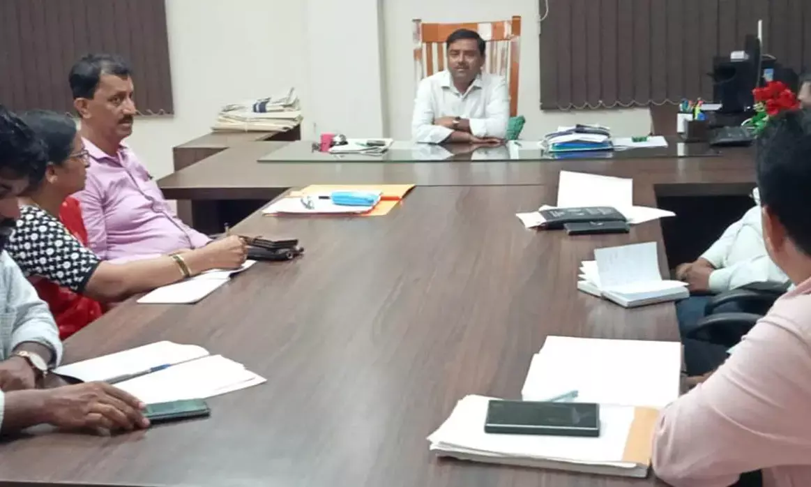 ಪ್ರಾಕೃತಿಕ ವಿಕೋಪಗಳಿಗೆ ತಕ್ಷಣ ಸ್ಪಂದಿಸಿ: ರವಿ ಅಂಗಡಿ