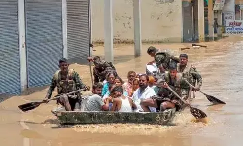 ಉತ್ತರ ಭಾರತದಲ್ಲಿ ನೆರೆ, 12 ರಾಜ್ಯಗಳಲ್ಲಿ ಮಳೆ ಅಭಾವ!