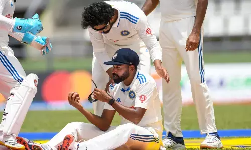 ವೆಸ್ಟ್ ಇಂಡೀಸ್ ವಿರುದ್ಧ ಮೊದಲ ಟೆಸ್ಟ್: ಅದ್ಭುತ ಕ್ಯಾಚ್ ಪಡೆದು ಗಮನ ಸೆಳೆದ ಸಿರಾಜ್