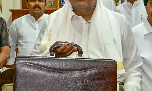 ಸಿದ್ದರಾಮಯ್ಯ ಅವರ ಕರ್ನಾಟಕ ಮಾದರಿ ಬಜೆಟ್