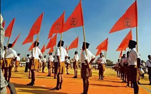 ಆರೆಸ್ಸೆಸ್ ಅಂಗಸಂಸ್ಥೆಗೆ 35 ಎಕರೆ ಗೋಮಾಳ: ರಾಜ್ಯ ಸರಕಾರ ತಡೆ ಆರೆಸ್ಸೆಸ್ ಅಂಗಸಂಸ್ಥೆಗೆ 35 ಎಕರೆ ಗೋಮಾಳ: ರಾಜ್ಯ ಸರಕಾರ ತಡೆ