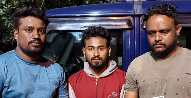 ಬೆಂಗಳೂರು | ಹಾರ್ನ್ ಮಾಡಿದ್ದಕ್ಕೆ ಕಾರು ಅಡ್ಡಗಟ್ಟಿ ಚಾಲಕನ ಮೇಲೆ ಹಲ್ಲೆ: ಮೂವರ ಬಂಧನ