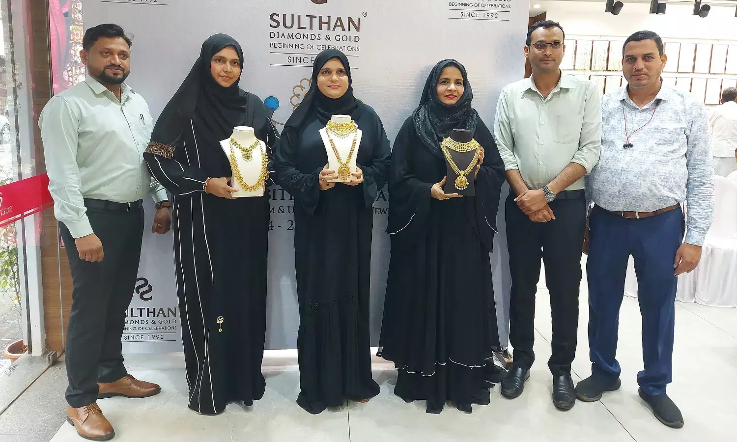 ಉಡುಪಿ ಸುಲ್ತಾನ್‌ನಲ್ಲಿ ‘ವಿಶ್ವ ರತ್ನ-ಜೆಮ್ಸ್ ಆಫ್ ವರ್ಲ್ಡ್’ ಪ್ರದರ್ಶನಕ್ಕೆ ಚಾಲನೆ