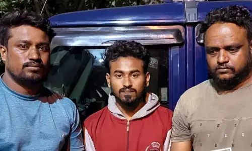 ಬೆಂಗಳೂರು | ಹಾರ್ನ್ ಮಾಡಿದ್ದಕ್ಕೆ ಕಾರು ಅಡ್ಡಗಟ್ಟಿ ಚಾಲಕನ ಮೇಲೆ ಹಲ್ಲೆ: ಮೂವರ ಬಂಧನ