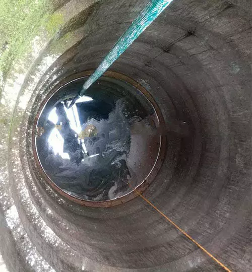 ಬೆಳ್ಳಾರೆ: ಬಾವಿ ನೀರಲ್ಲಿ ಪೆಟ್ರೋಲ್ ವಾಸನೆ; ಅಧಿಕಾರಿಗಳಿಂದ ಪರಿಶೀಲನೆ