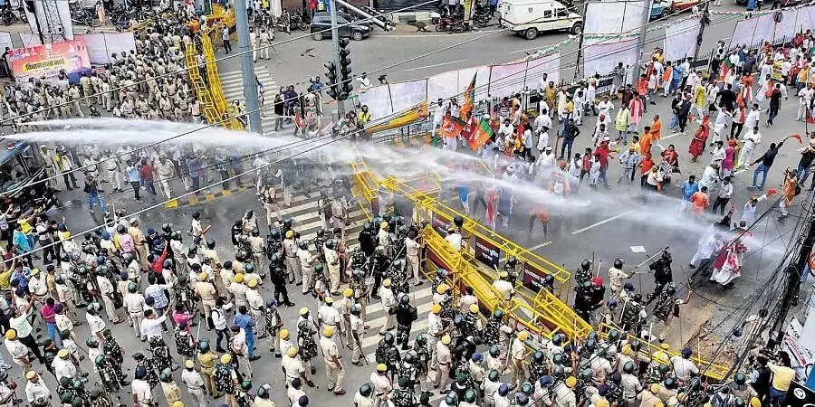 ಪಾಟ್ನಾ ಹಿಂಸಾಚಾರ: ಬಿಜೆಪಿಯ 63 ನಾಯಕರ ವಿರುದ್ಧ ಪ್ರಕರಣ ದಾಖಲು