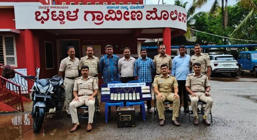 ಭಟ್ಕಳ: ಮನೆ ಕಳವು ಪ್ರಕರಣ ಬೇಧಿಸಿದ ಪೊಲೀಸರು; ಇಬ್ಬರು ಆರೋಪಿಗಳ ಬಂಧನ