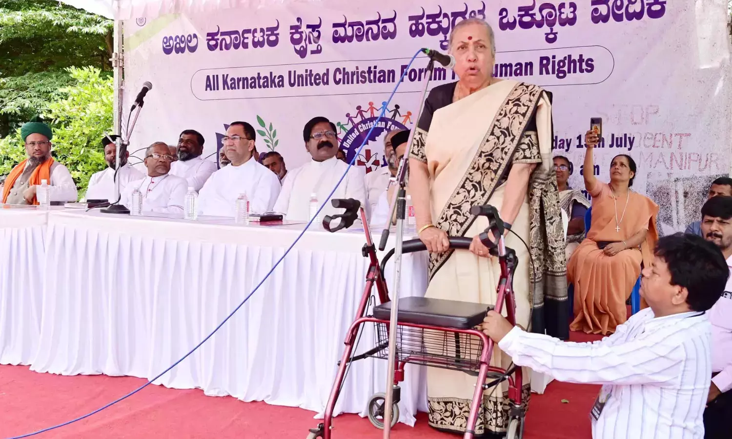 ಬೆಂಗಳೂರು: ಮಣಿಪುರ ಹಿಂಸಾಚಾರ ತಡೆಯುವಂತೆ ಒತ್ತಾಯ