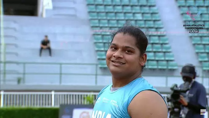 ಶಾಟ್ಪುಟ್ ರಾಷ್ಟ್ರೀಯ ದಾಖಲೆ ಸರಿಗಟ್ಟಿ ಬೆಳ್ಳಿ ಗೆದ್ದ ಆಭಾ ಖಟುವಾ ಶಾಟ್ಪುಟ್ ರಾಷ್ಟ್ರೀಯ ದಾಖಲೆ ಸರಿಗಟ್ಟಿ ಬೆಳ್ಳಿ ಗೆದ್ದ ಆಭಾ ಖಟುವಾ